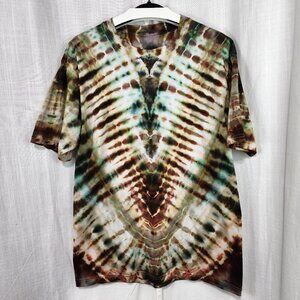 Woodland Wanderer: Vintage Tie-Dye T-Shirt - Size Large
